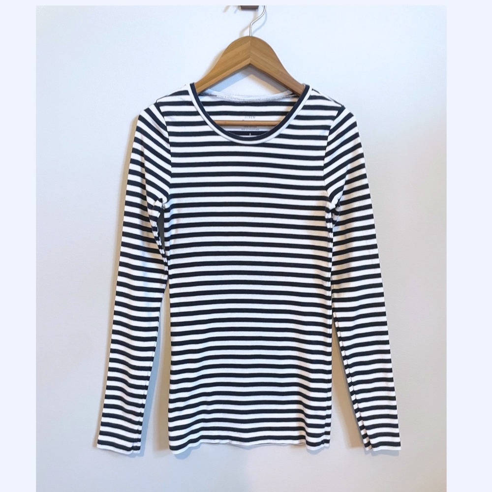 J. Crew Perfect Fit Long Sleeve Navy White Striped Cotton Knit Tee, Small